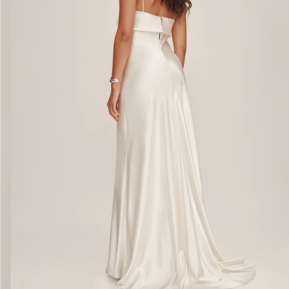 Jovie Silk Dress - Reformation Cream Sleeveless Spaghetti Strap Maxi Gown - Picture 2 of 2